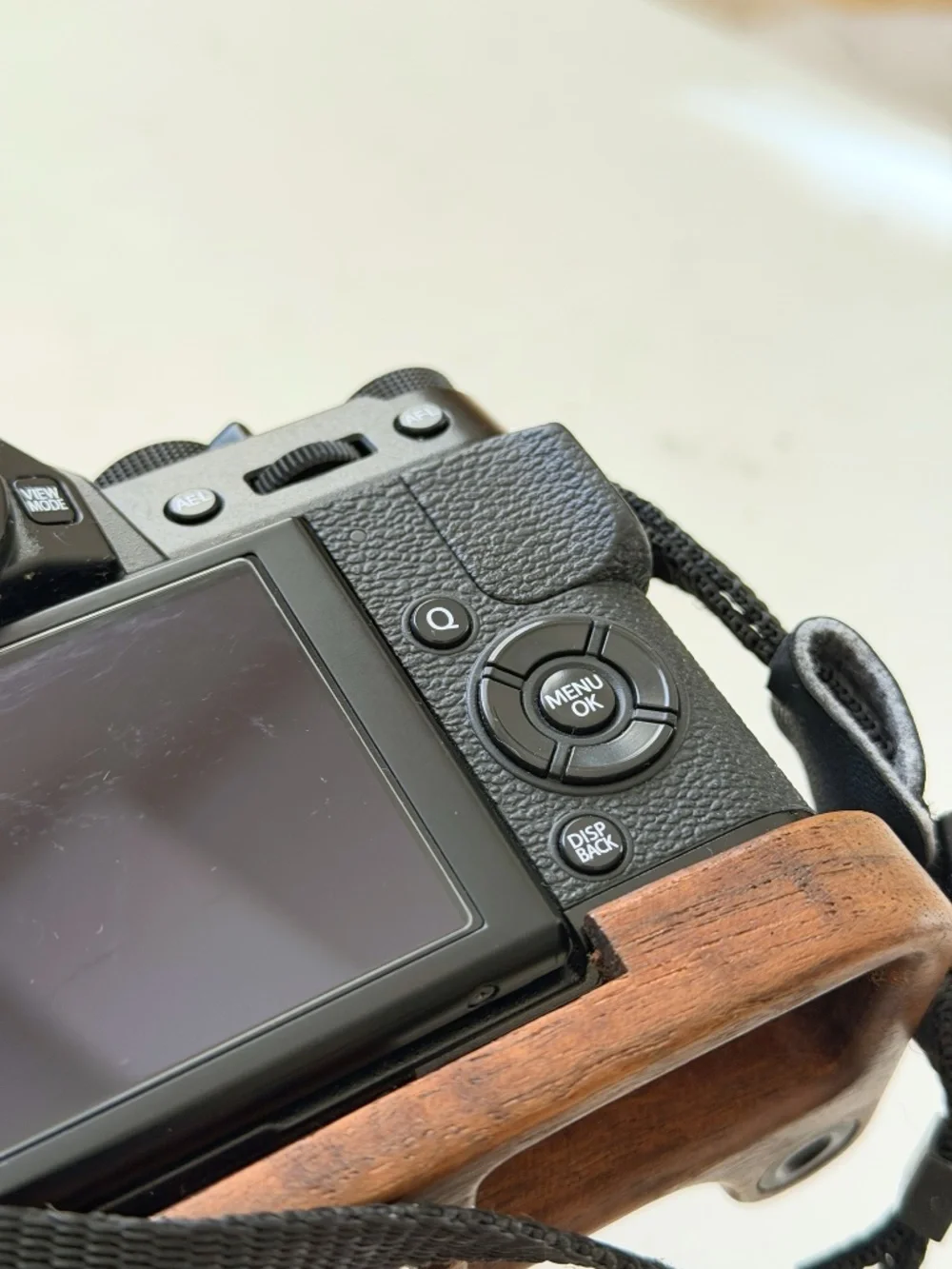 Fujifilm XT-20 Mirrorless Camera Body + 18-55mm Lens Bundle, incl Accessories